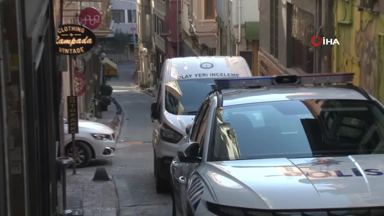 Ύποπτος θάνατος στον Γαλατά: Νεκρός Νορβηγός τουρίστας, Ελληνίδα στο νοσοκομείο