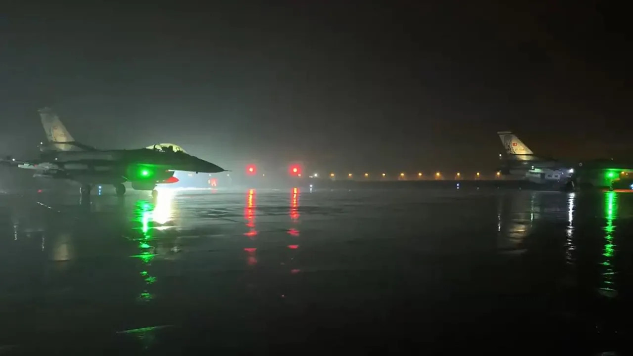  Αεροπορικές επιθέσεις Τουρκίας στο βόρειο Ιράκ και τη βόρεια Συρία