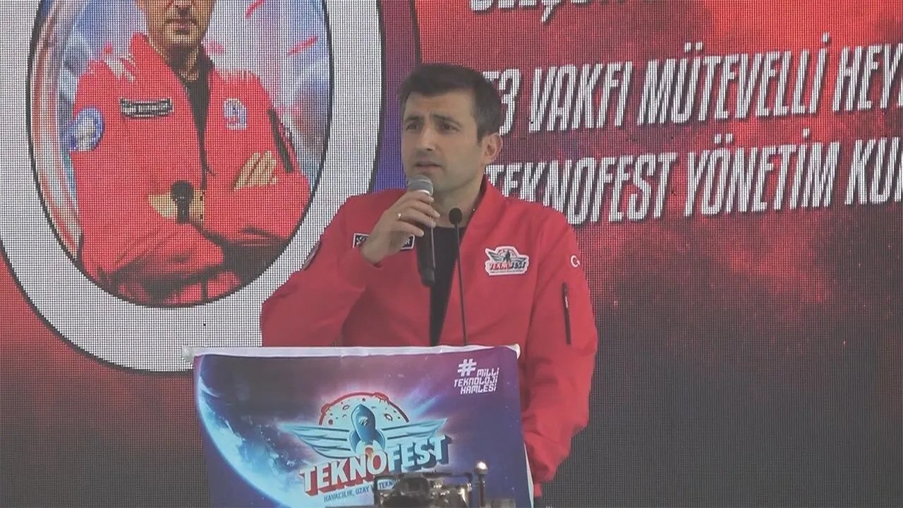 ‘Μεγάλη έκπληξη’ στο ‘Teknofest Γαλάζια Πατρίδα’ στις 30 Αυγούστου προανήγγειλε ο γαμπρός Ερντογάν