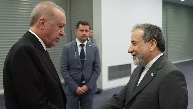 Ερντογάν σε Ιρανό Υπεξ: &#039;&#039;Είμαστε έτοιμοι να υποστηρίξουμε επαφές ΗΠΑ και Ιράν&#039;&#039;