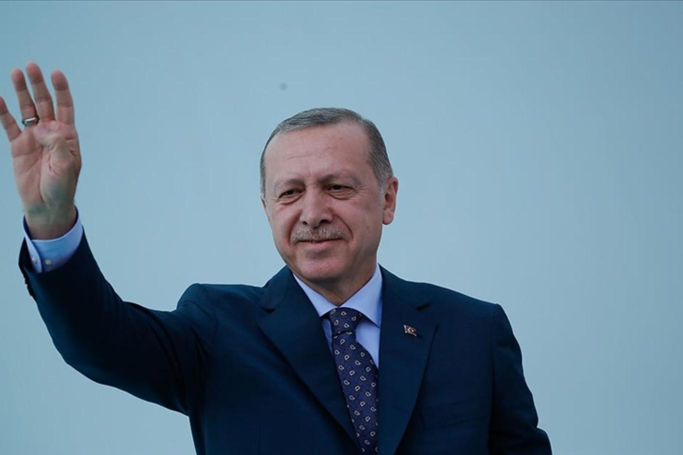 Ερντογάν για ποδοσφαιριστή Ντεμιράλ: Μήπως λέει κανείς για αετό Γερμανών ή για κόκορα Γάλλων;