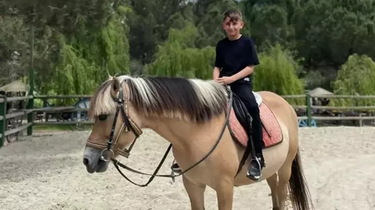 Σοκ στην Κωνσταντινούπολη: 13χρονος πέθανε μετά από ντονέρ – Σφραγίστηκε ο «ύποπτος» ντονερτζής