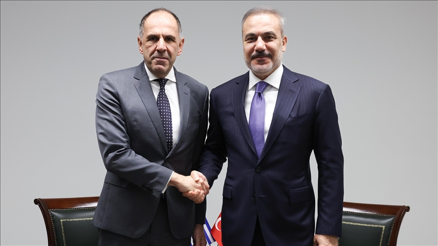 Τηλεφωνική γραμμή Άγκυρα – Αθήνα: Μίλησαν Φιντάν και Γεραπετρίτης