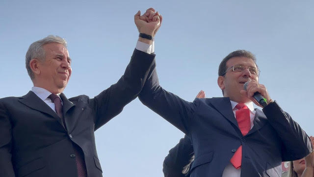 Η πρόσβαση στον λογαριασμό X Ιμάμογλου μπλοκαρίστηκε! Κίνηση-ματ από Γιαβάς