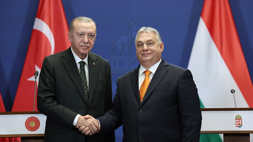 Όρμπαν στην Άγκυρα – Υψηλόβαθμη επίσκεψη – ‘Βροχή’οι συμφωνίες με την Τουρκία