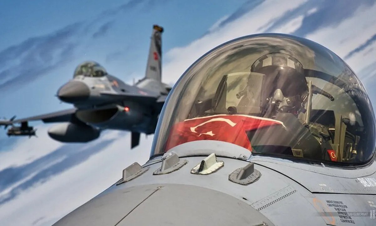 «Πώς έφτασε μέχρι την Άγκυρα;» Καταιγίδα ερωτημάτων για το UAV που κατερρίφθη από F-16