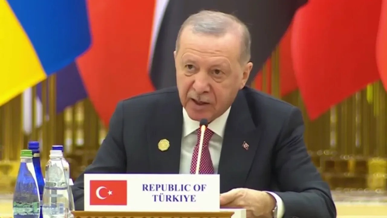 Ερντογάν: «Έτοιμοι να στηρίξουμε ειρήνη στην Ουκρανία» – Λίγες ώρες πριν τη συνάντηση με Πούτιν στο Τουρκμενιστάν